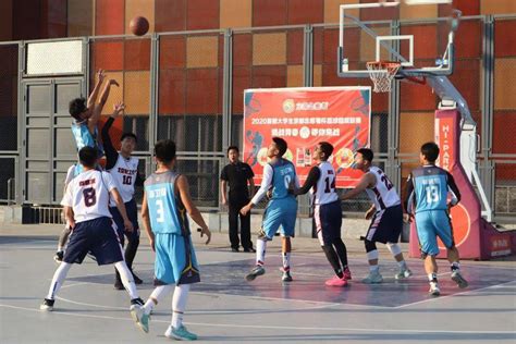 学院本科生参加第25届校园篮球赛开幕式赛事首战告捷-重庆大学公共管理学院