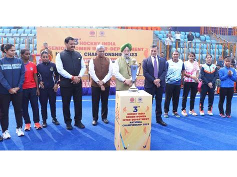 News: Minister Hardeep S Puri inaugurates 3rd Hockey India Senior Women ...