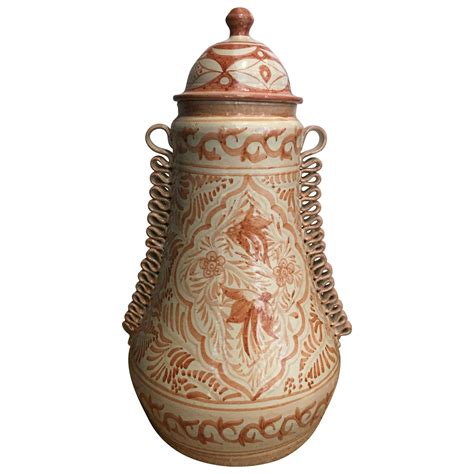 Spanish Ceramic Talavera Mexican Pottery Pot For Sale at 1stDibs