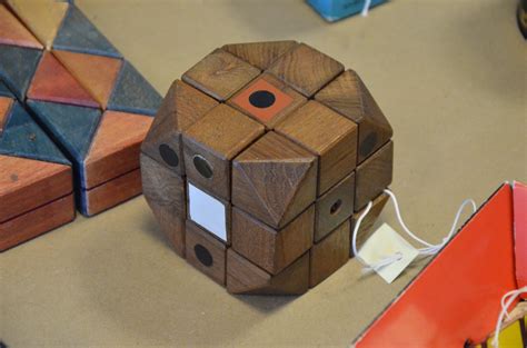 The Complete History Of The Rubik’s Cube (1980’s) - Geek Slop