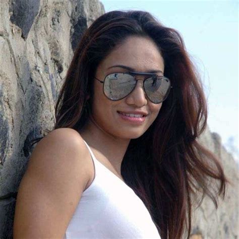 Shruti Patel in a still from the Tamil movie Chola Vamsam