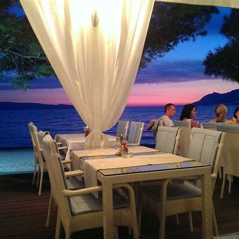 Borik (Bar / Pub) - Baska Voda