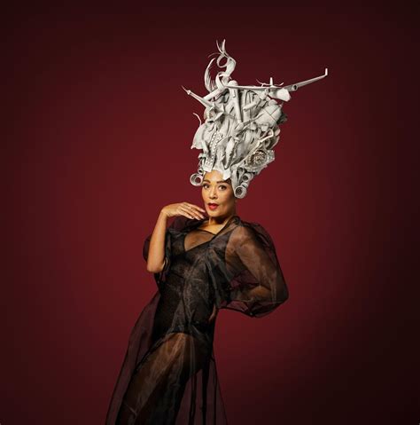 Caroline Henderson - Mit liv som Hun - AKKC, Aalborg Kongres & Kultur ...