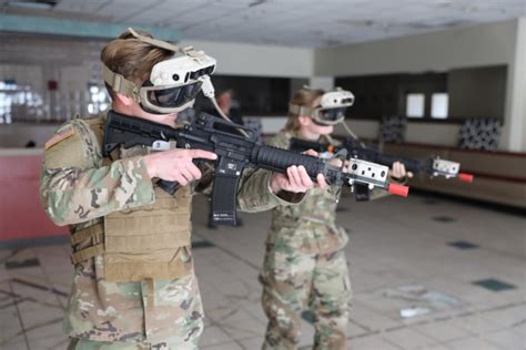 SiVT Training with IVAS Builds Soldier Skills | Article | The United ...