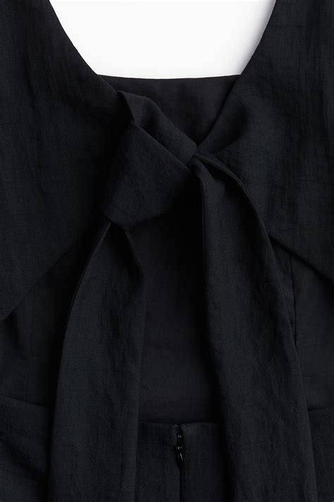 Bow-back dress - Black - Ladies | H&M IN