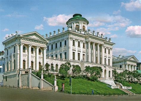 Дом Пашкова — одно из самых красивых и знаменитых ... - Москва ...