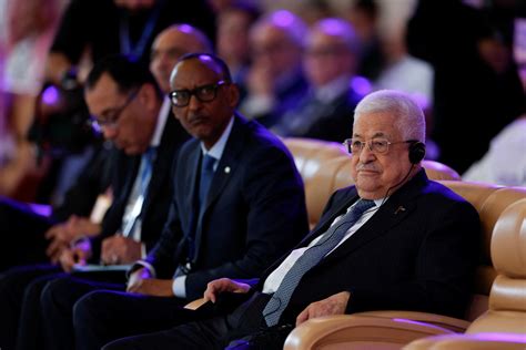 Mahmoud Abbas: Only the US can stop Israeli invasion of Rafah | Middle East Eye