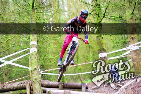 Archie TOWNSEND 139 - Roots & Rain