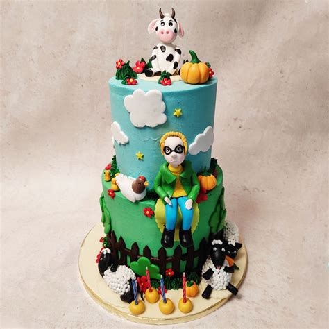 Two Tier Shaun The Sheep Cake | John Sparkes Cake | 2 Tier Birthday ...
