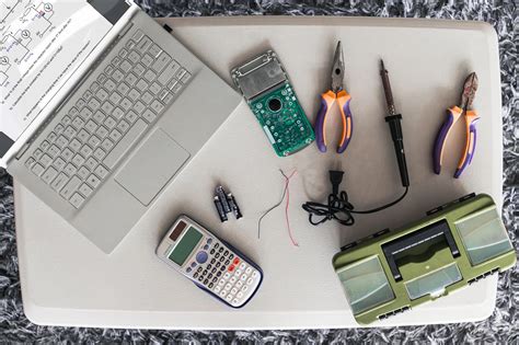 Image result for Lab Assistant Physics Classes