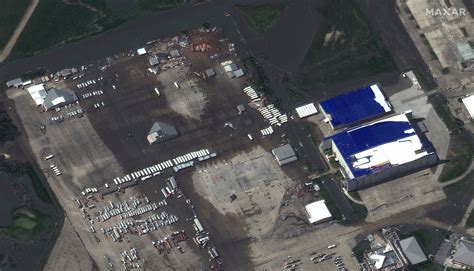 Hurricane Delta leaves two dead and train DERAILS in torrential rail as ...