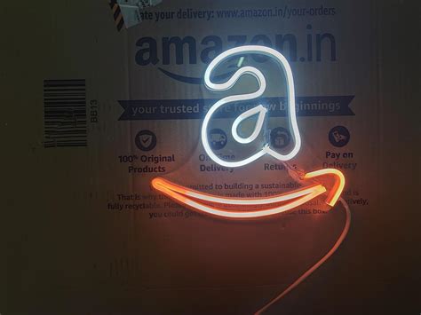 Amazon Logo Custom LED Neon Artwork | Modern Neon Sign Board Maker ...