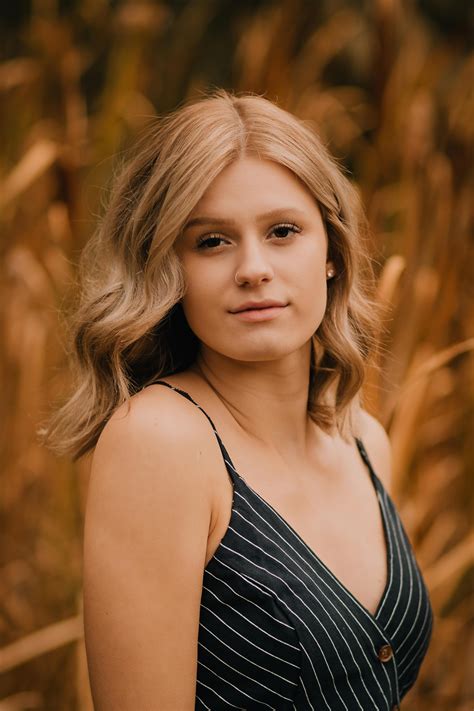 Albertson's Park Senior Portraits - 2 See Photography | Portrait ...