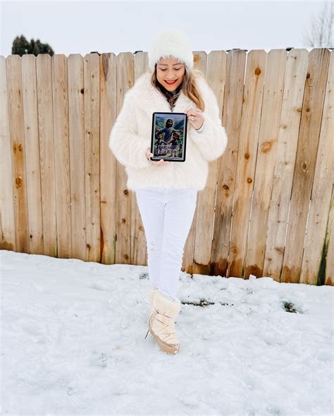 Lucy Luna (@lucyluna.blessed) • Instagram photos and videos