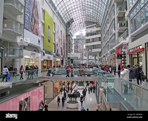 TORONTO, Canada. Eaton Centre shopping mall. Photo Tony Gale Stock Photo - Alamy