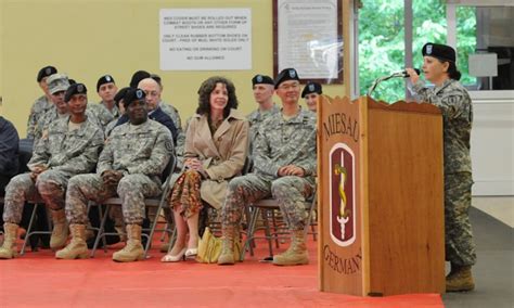 Army Nurse takes command of Europe’s only Combat Support Hospital ...