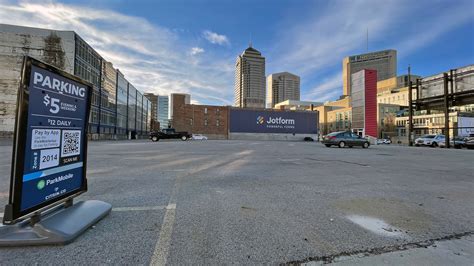 Opinion: Downtown Parking Lots Are Empty, It's Time to Get Rid of Them ...