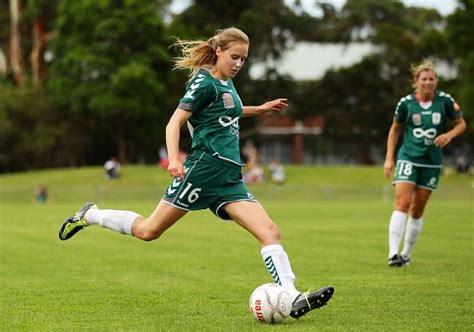 Ellyse Perry – The star performer for Australia