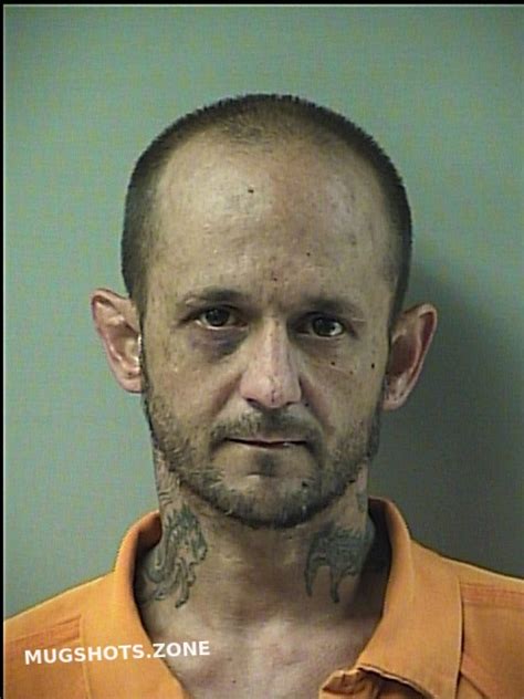 SPENCE DOUGLAS PHILLIPS 09/30/2022 - Okaloosa County Mugshots Zone