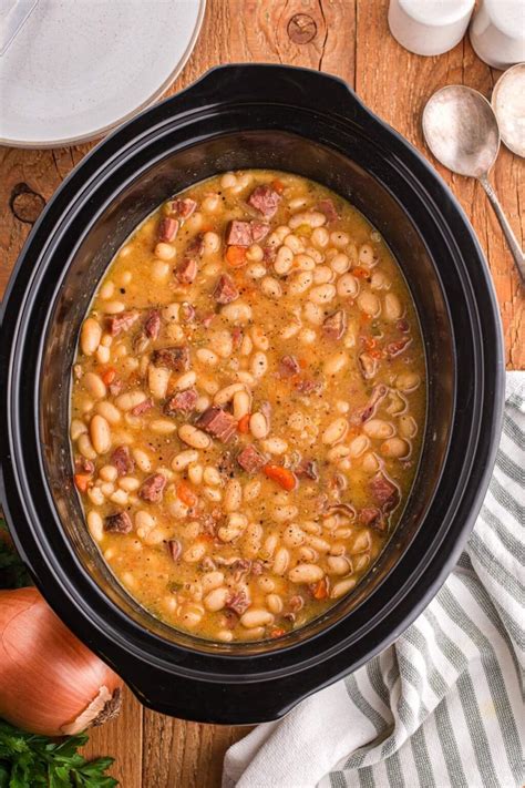 Slow Cooker Ham and Bean Soup - xoxoBella