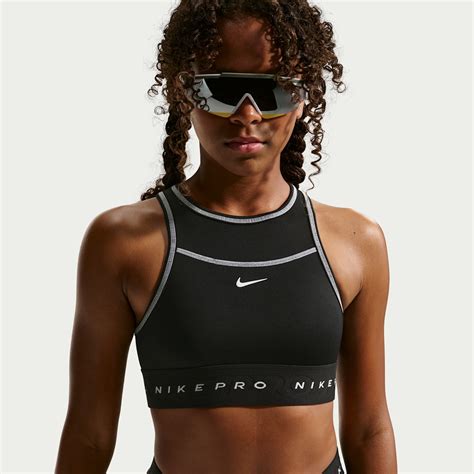 Girls Sports Bras. Nike CA