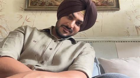 Rajvir Jawanda Health Update: Punjabi Singer Remains On Life Support ...