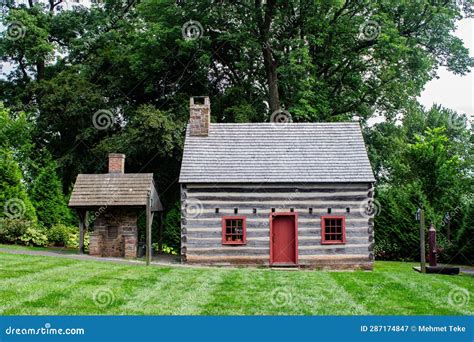 Log Frame House Colonial 的图像结果