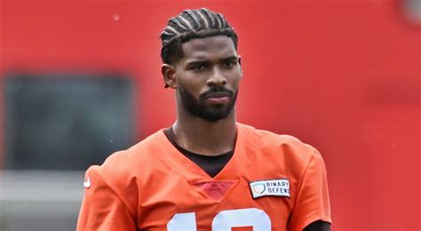 Cleveland Browns Name Shedeur Sanders Starting Quarterback