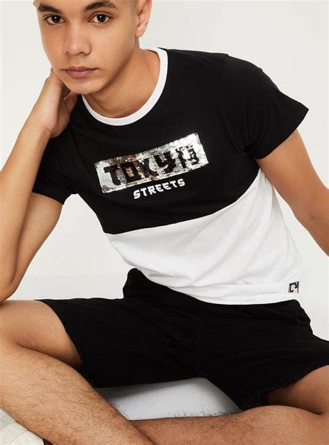 Buy Boys Reversible Sequinned T-shirt Online at just Rs. 399.0 ...