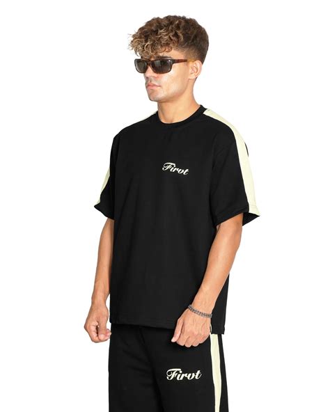 BLACK SIDE STRIPE T-SHIRT – FIRVT