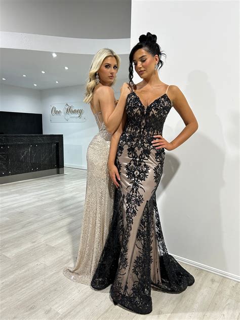 Honey Couture IRIS Platinum Silver One Shoulder Sequin Corset Formal D