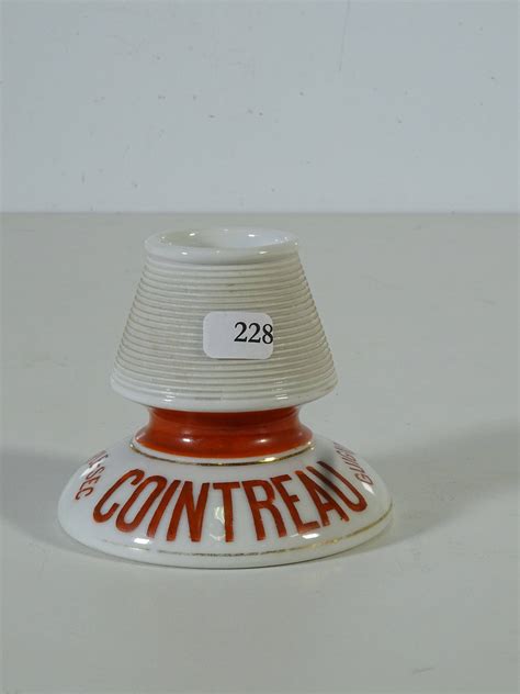 COINTREAU « Guignolet - Triple-Sec » : Pyrogène en porcelaine. , Vente ...