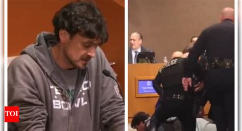 Chris Kluwe Viral Video: Former NFL player arrested after calling MAGA ...