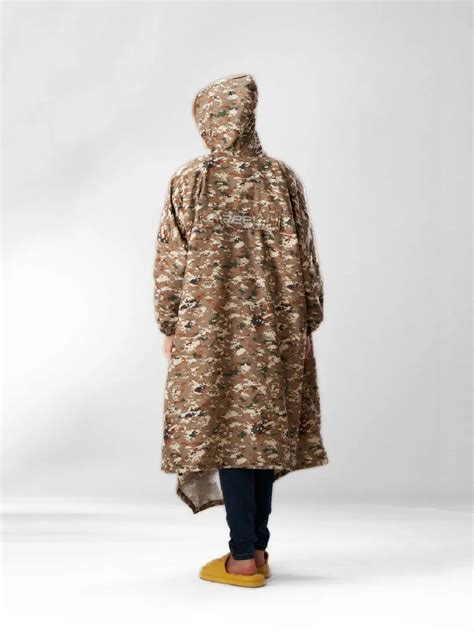 Self-Packable Camouflage Fabric Rain Poncho
