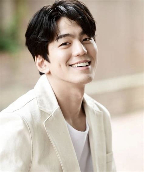 Kim Min Kyu Wallpapers - Top Free Kim Min Kyu Backgrounds - WallpaperAccess