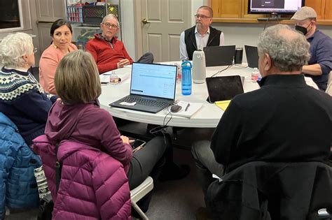 Mosqueda talks water taxi, healthcare on the island | Vashon-Maury ...