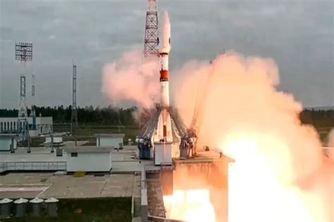 ISRO congratulates as Russia launches Luna-25 mission to Moon