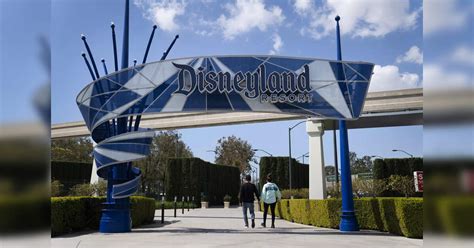 Disney California Theme Park: Disney seeks major expansion of ...