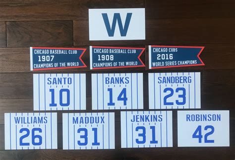 CHICAGO CUBS WRIGLEY FIELD RETIRED NUMBER WORLD SERIES CHAMP PENNANT ...