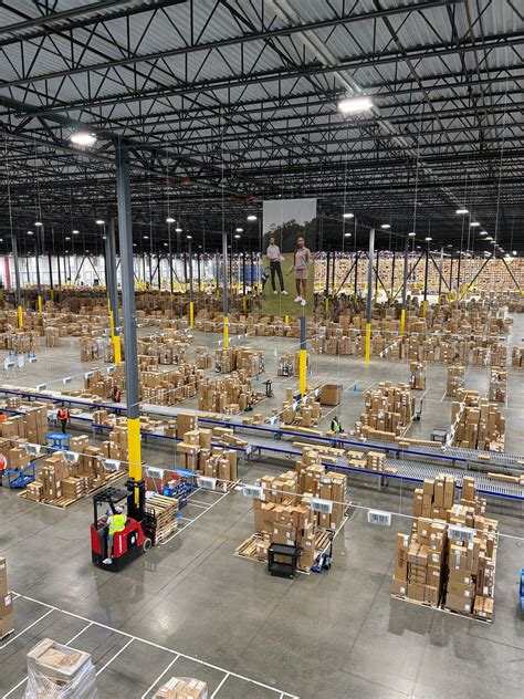 eCommerce Third Party Logistics (3PL) Provider | Barrett Distribution ...