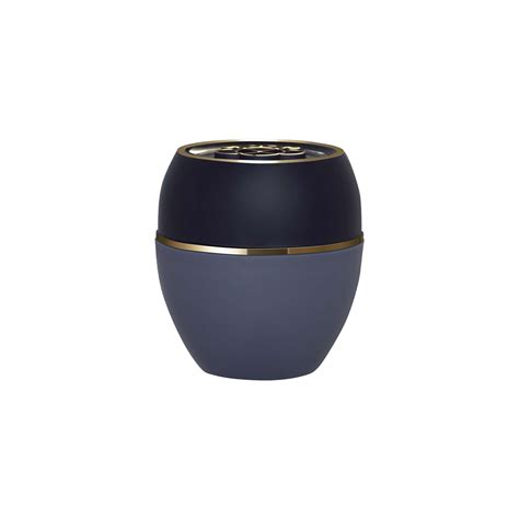 Blackcurrant Multi-purpose Balm (36151) Lip care – Make-Up | Oriflame ...