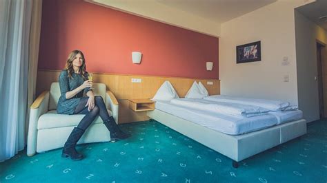 Bokan Exclusiv Restaurant: Pictures & Reviews - Tripadvisor