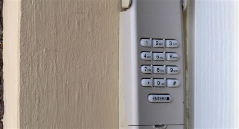 Lift Master Keypad Setup 的图像结果