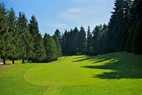 Bellevue Golf Course - Golf Course Information | Hole19