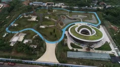 每年节水700万吨 成都东部新区加速建设“藏”在公园下的再生水厂