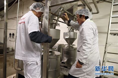 植根于美国农村的华人豆腐厂