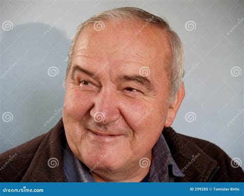 Old Man / Smile stock image. Image of smile, wall, listener - 299285