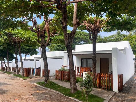 COCO SURF TROPICAL VILLAGE (La Libertad) - Villa Reviews, Photos, Rate ...