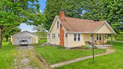 10165 Clifton Rd, Frankfort, KY 40601 | Homes.com