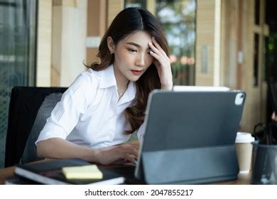 Photo of Stressed Business Owner 的图像结果